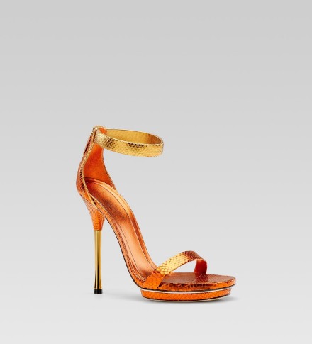 Gucci oranžové